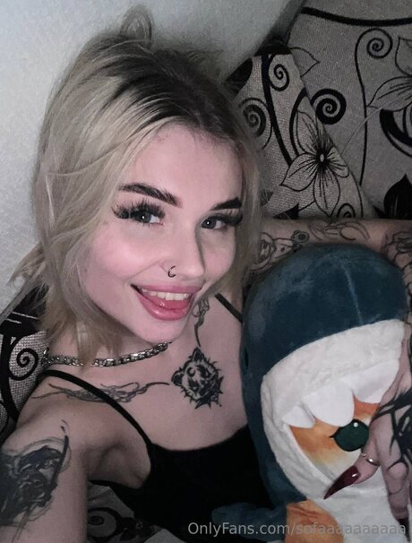 Sofaaaaaaaaaa naked pornstar gallery