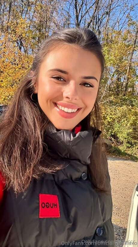 Foxyccc free actress pictures