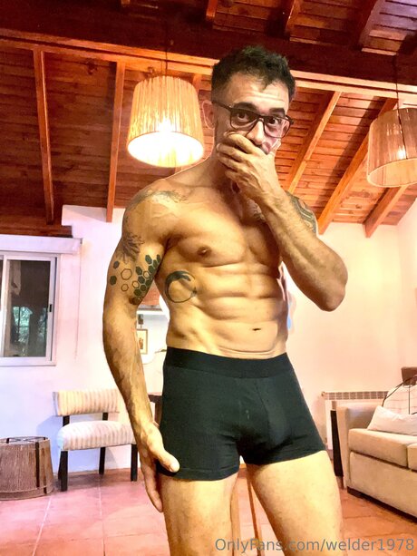 Welder1978 model adult archive