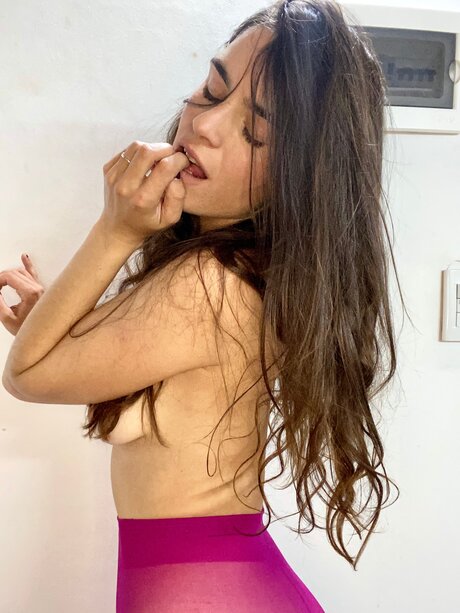 Hotkitty69arg pretty actress photos