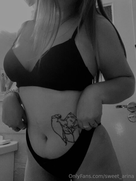 Arina Hot beautiful actress picture