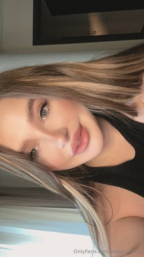 Arina Hot star hd archive