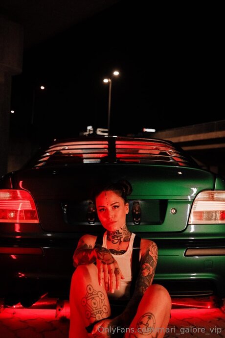 Mari Galore Vip top star photo