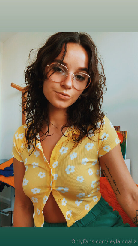 Leylaingallz pornstar hot img