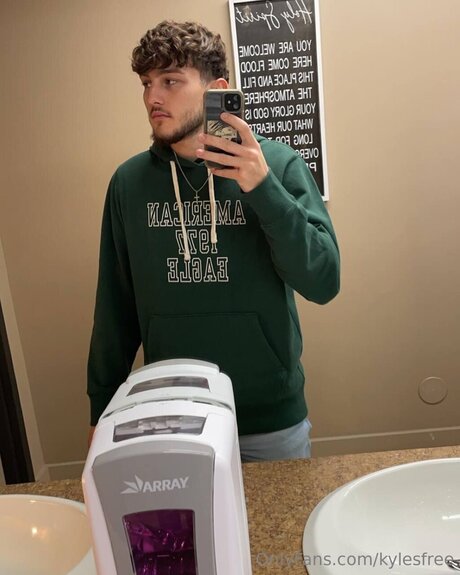 stars onlyfans nude image