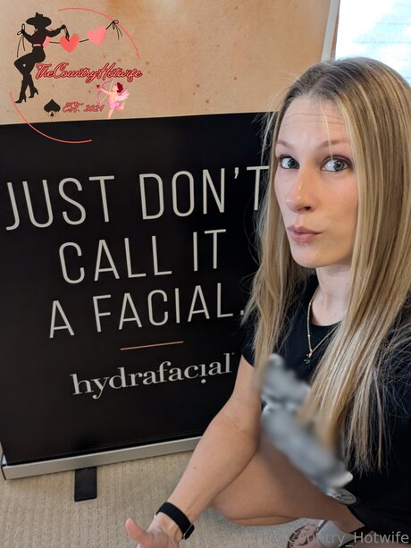 The Country Hotwife art star pics