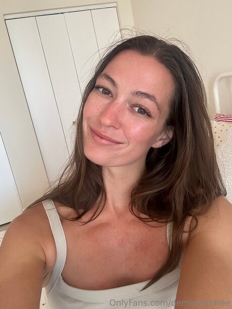 Demiwildefree sex actress photo