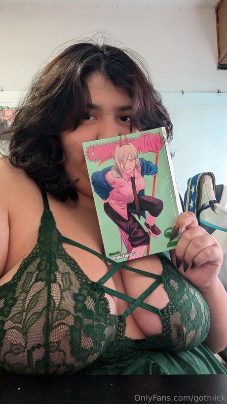 Gothiick naked model pictures