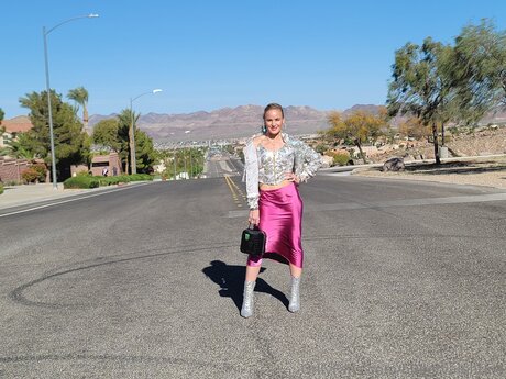 Bulletvalentina model erotic pic