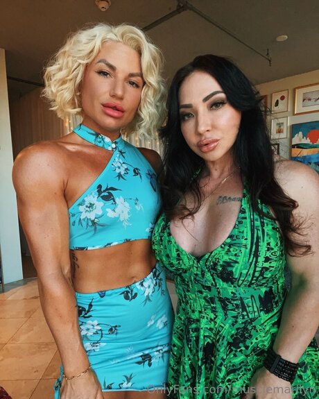 Musclemarilyn sexy model galleries