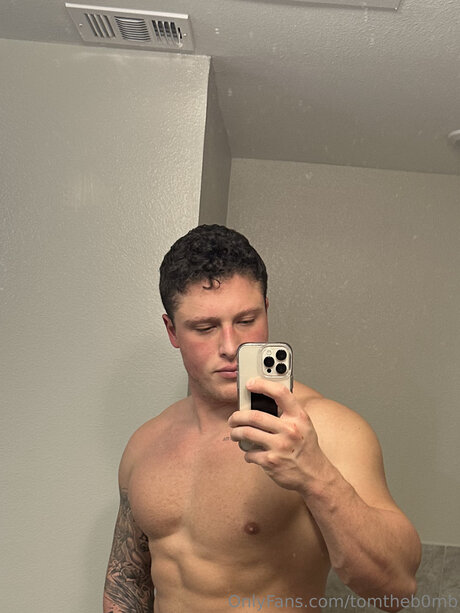 Tomtheb0mb star pretty photo