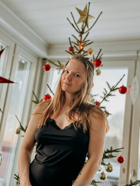 Mandilation exclusive star gallery