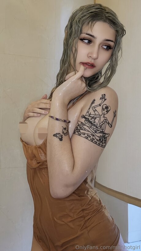 Marihotgirl sex pornstar pic