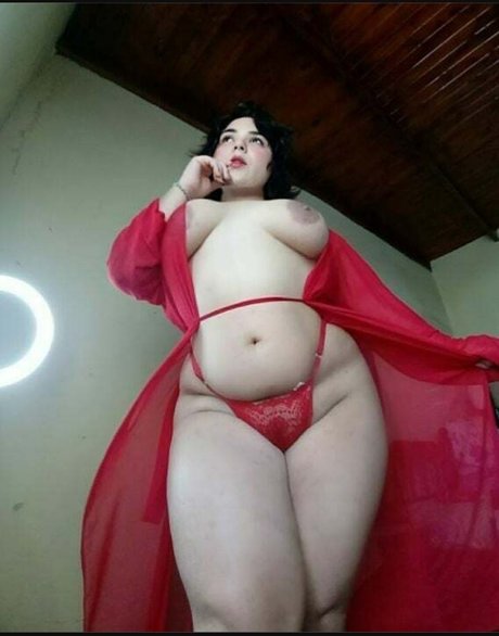 Eugenialu model free photo