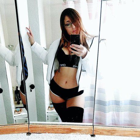 Tillyxluna star art photos