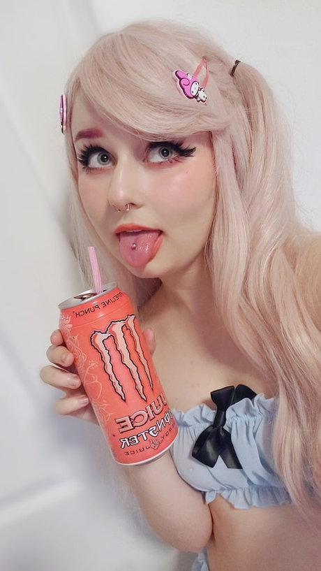 Peachie Sweetie high quality pornstar image