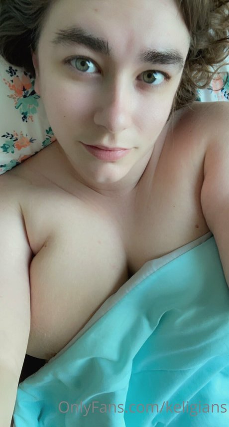 Keligian pretty star photos