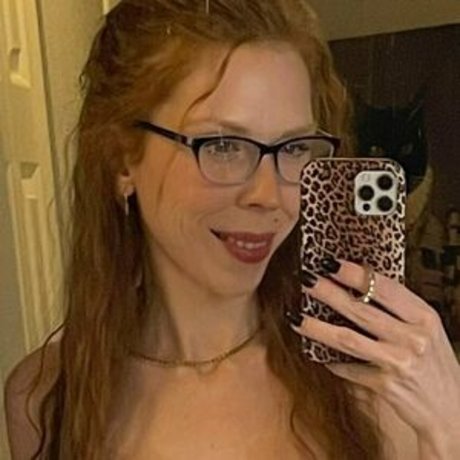 red head redemptionxo nude star galleries