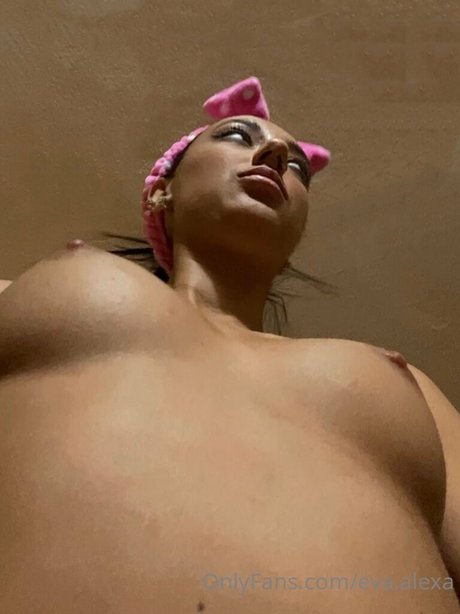 Eva alexa erotic model images