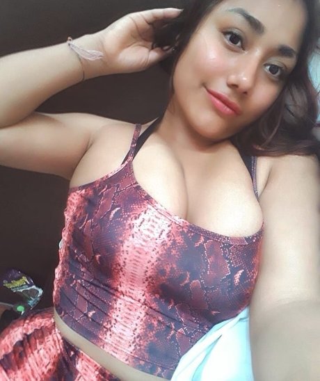 Adabella star erotic picture