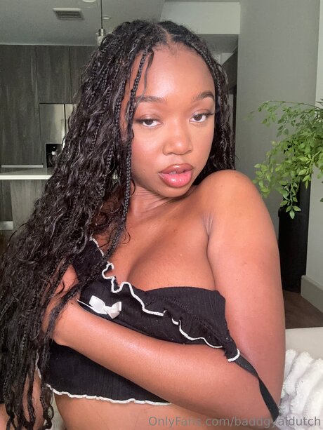 baddgyaldutch pretty pornstar pics