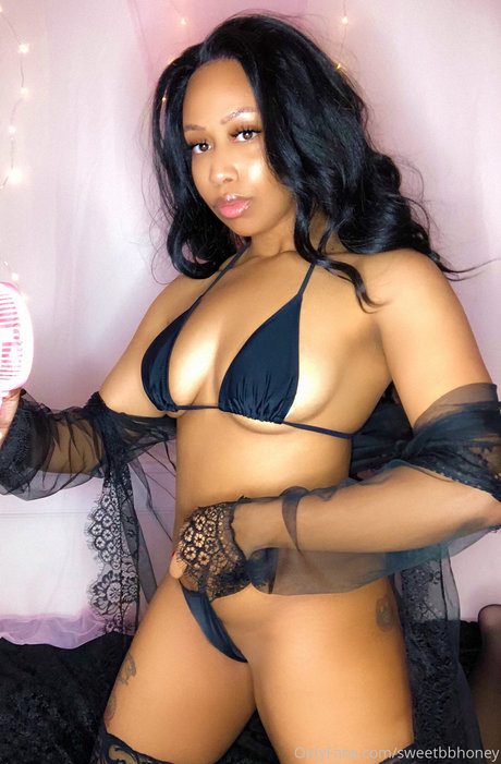 _Goddess Honey 777 perfect star photo