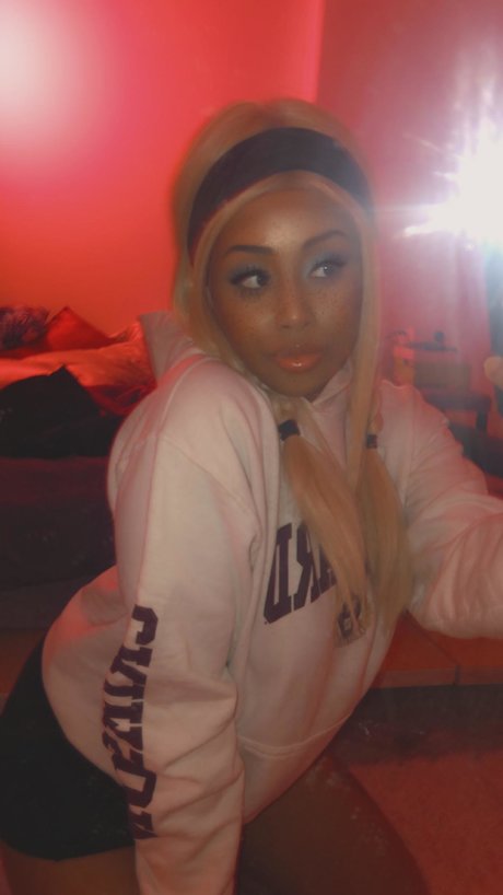 _Goddess Honey 777 model best img