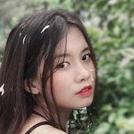 YiYi perfect model img