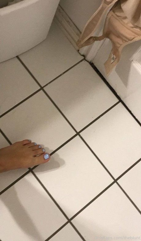 blonde wife onlyfans porno photos