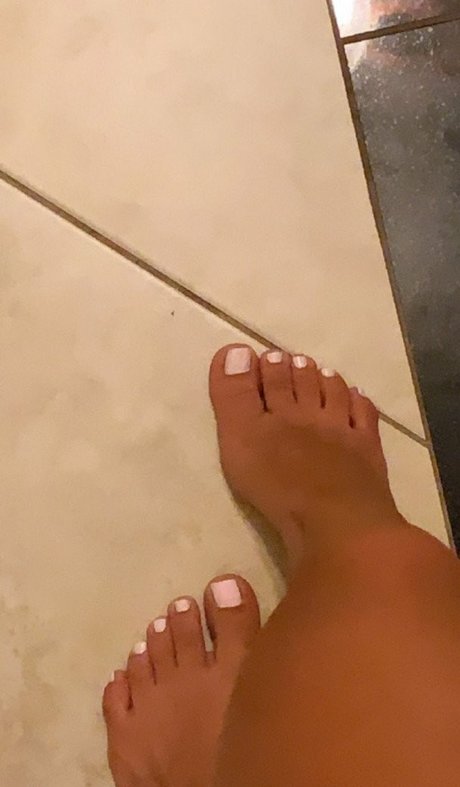 mommy onlyfans beautiful naked pictures