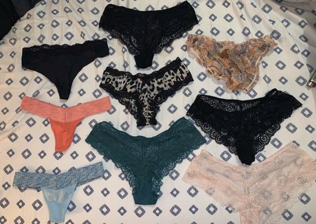 Sofia Amor model nude picture