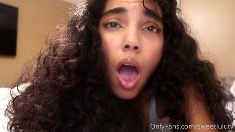 Sweet Lulu TV model nice pics