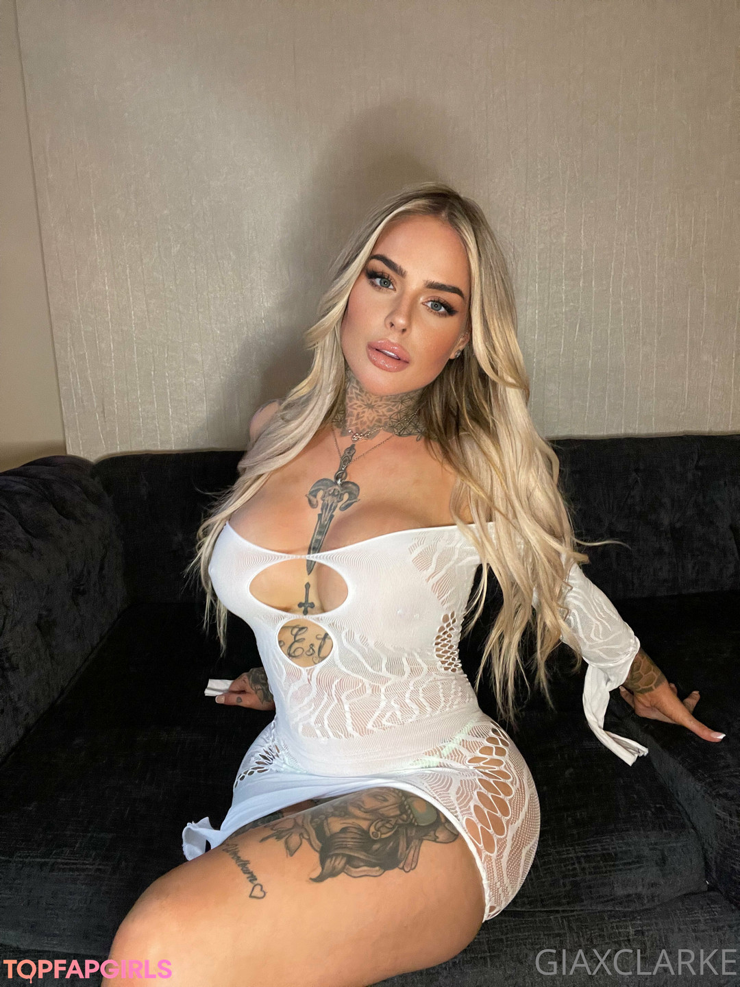 gay fuck onlyfans nude pic