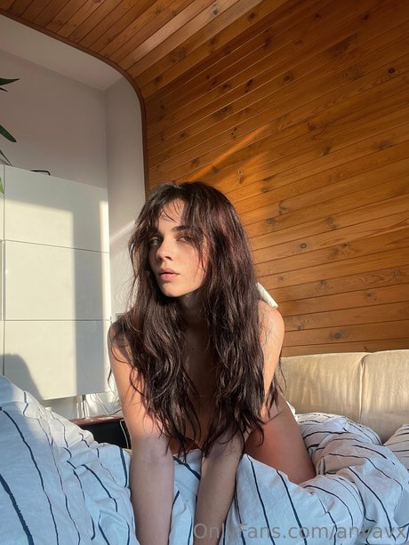 Ana Vavx sexy star images