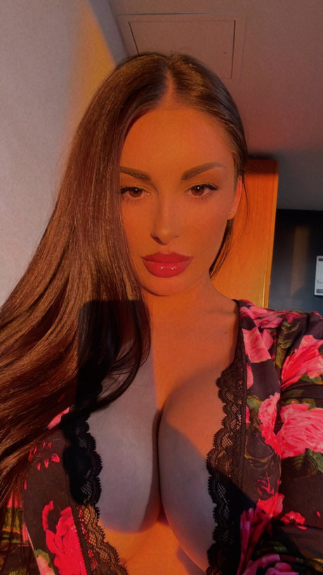 Risrose naked star gallery