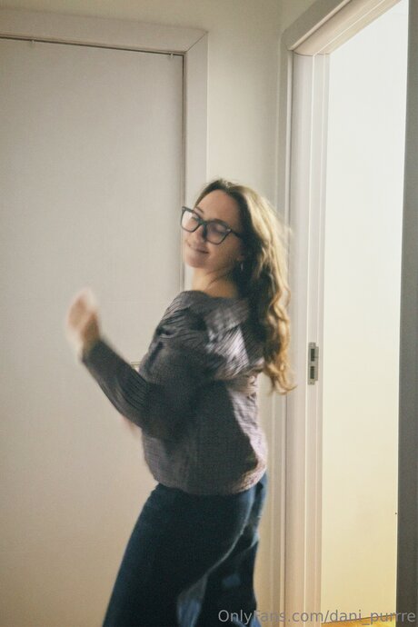 Dani Purrre pretty star img