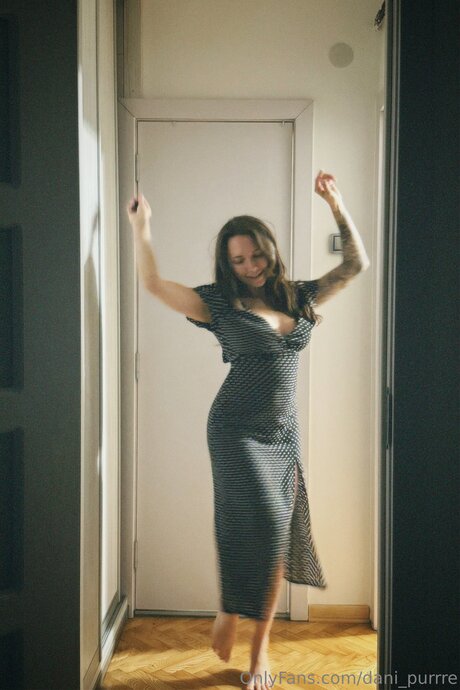 Dani Purrre pornographic model archive