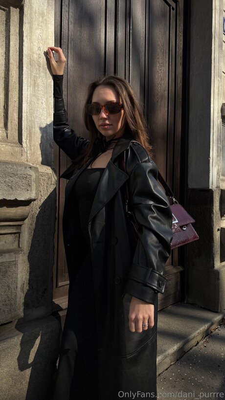 Dani Purrre perfect model picture