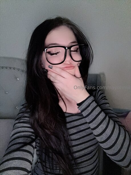 Nayohmii erotic pornstar pic