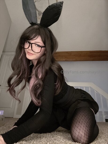 Nayohmii art star img