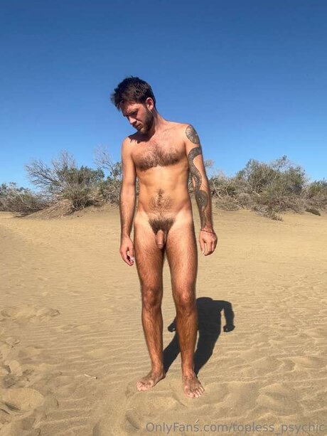 Topless Psychic pornstar photo