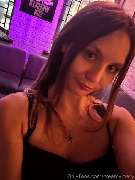 Littleangelmary star naked photos