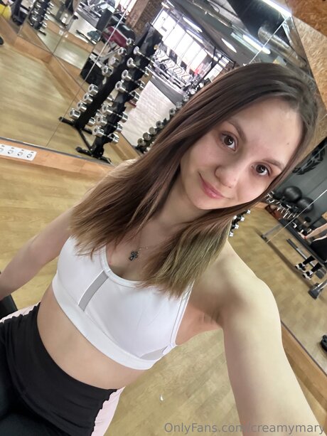 Littleangelmary erotic star pic