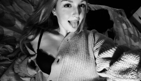 Itsdianabarros sexy star img