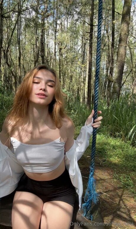 Sofiaa Mila perfect star pics