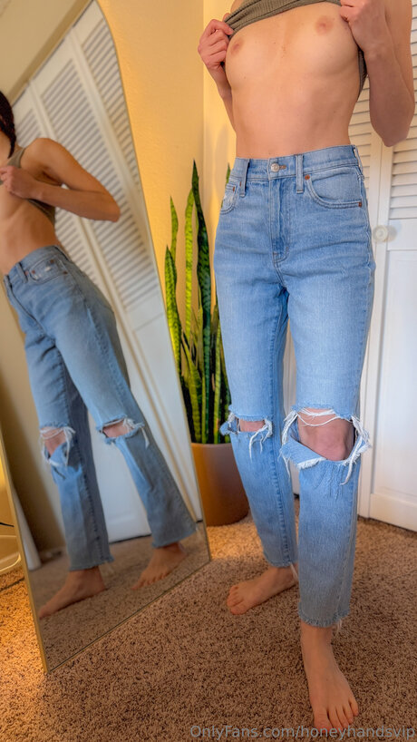 Honeyhandsvip hd actress pictures