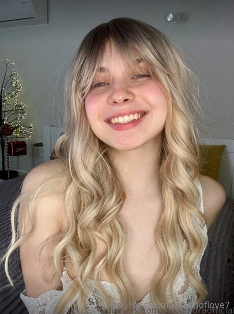 big onlyfans free nude images