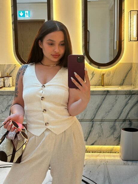 Little Princess Top model nudes pictures