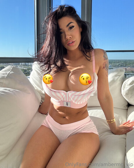 Ambermg Vip star xxx photo