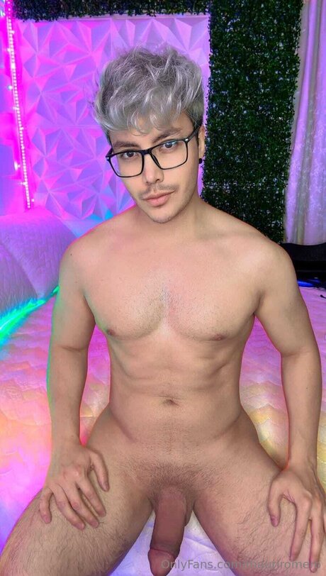 Mauriromero star beautiful pictures